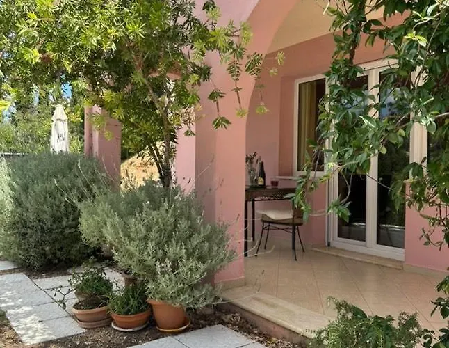 Olga-corfu Kynopiástai