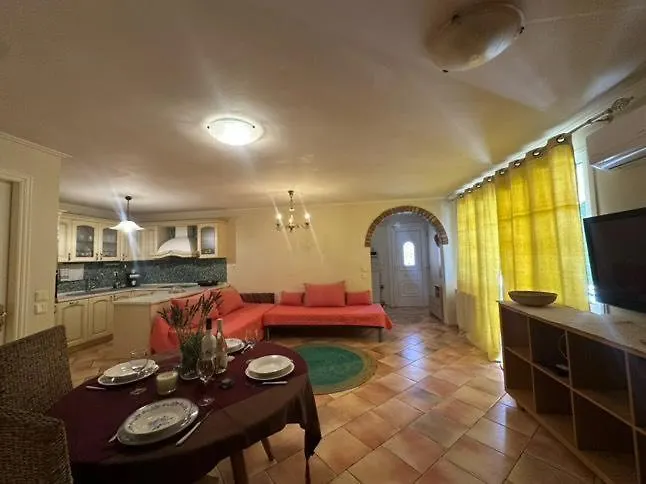 Olga-corfu Kynopiástai
