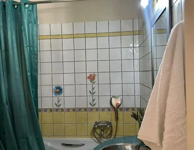 Olga-corfu * Kynopiástai