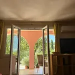 Olga-corfu * Kynopiástai
